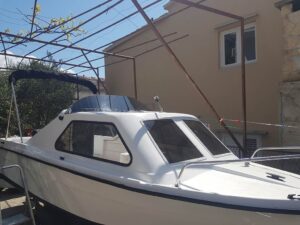 brodski prozori makarska4